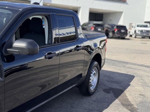Used 2025 Ford Maverick XL image 9