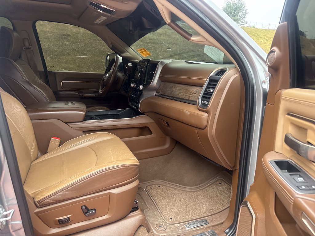 Used 2021 RAM 3500 Limited AWD/4WD image 25