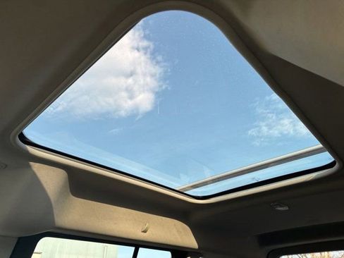 Used 2015 Ford Transit Connect XLT image 18