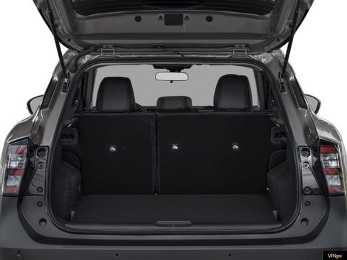 New 2026 Nissan Kicks SR AWD/4WD image 9