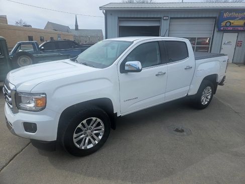Used 2016 GMC Canyon SLT w/ Driver Alert Package image 2