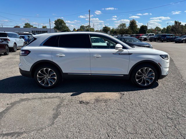 Certified 2022 Lincoln Nautilus Reserve w/ Equipment Group 201A AWD/4WD image 8