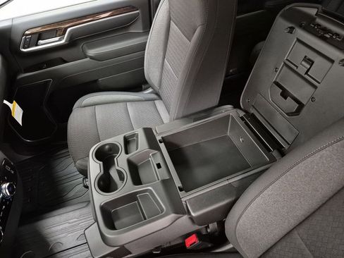 New 2026 GMC Sierra 2500 SLE w/ SLE Value Package; image 36