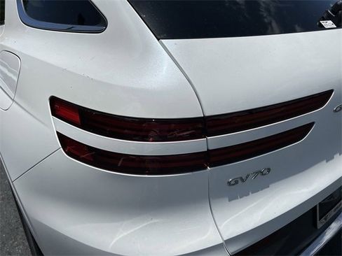 Used 2026 Genesis GV70 2.5T image 16