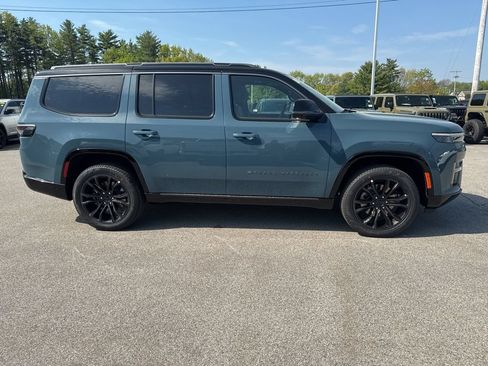 New 2026 Jeep Grand Wagoneer Summit AWD/4WD image 6