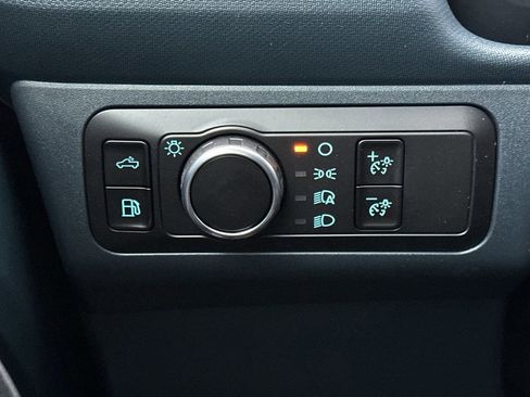 New 2026 Ford Maverick XLT image 24