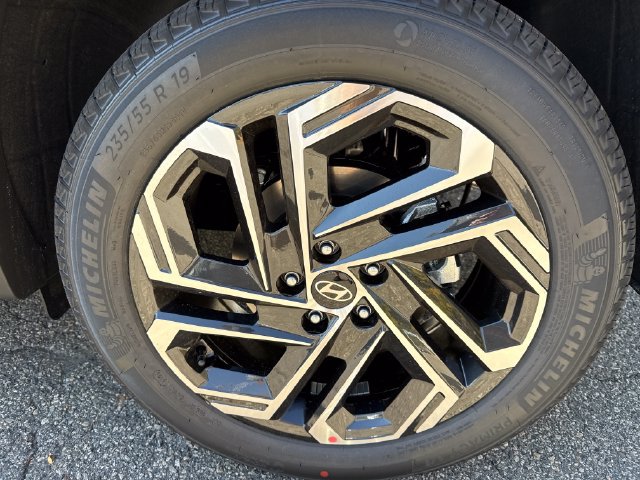 New 2026 Hyundai Tucson Limited w/ Tow & Go Package AWD/4WD image 6