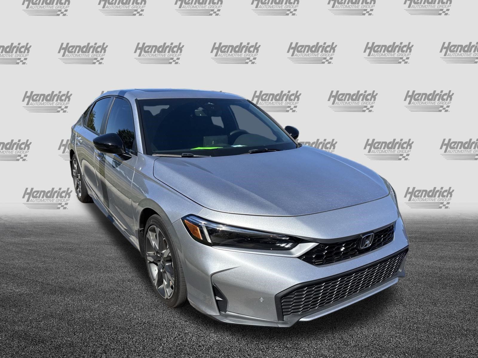 Used 2025 Honda Civic Sport Touring image 3