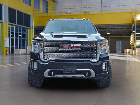 Used 2020 GMC Sierra 2500 Denali w/ Denali Ultimate Package AWD/4WD image 9