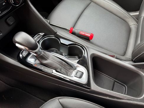 Used 2024 Buick Encore GX Sport Touring image 25