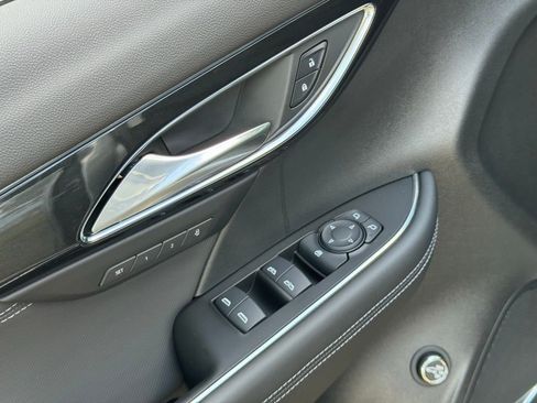 New 2025 Buick Envision Preferred image 18