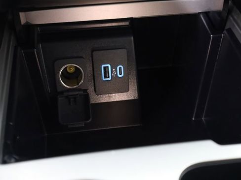 Certified 2022 Ford Explorer Limited image 53