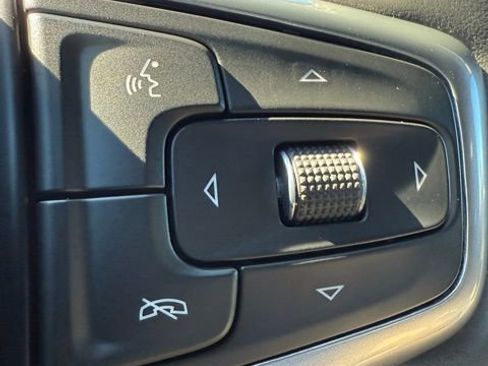 Used 2023 Chevrolet Silverado 1500 RST image 31