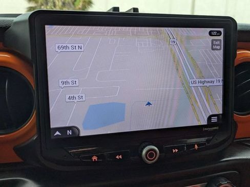 Used 2018 Jeep Wrangler Unlimited Sport S AWD/4WD image 21