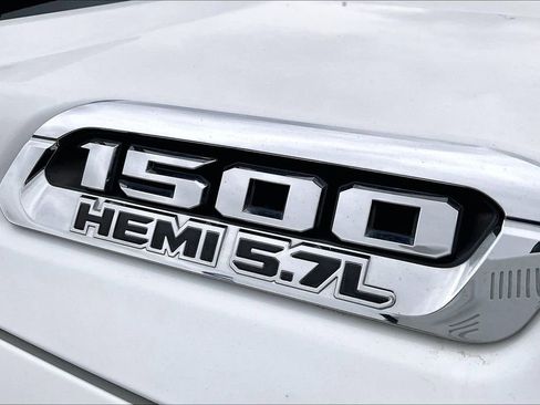 Used 2020 RAM 1500 Laramie image 30