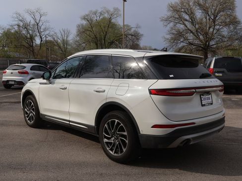 Used 2020 Lincoln Corsair FWD image 5