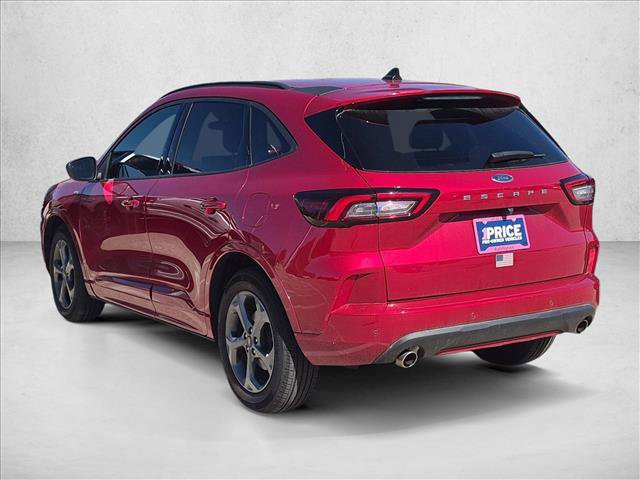 Used 2023 Ford Escape ST-Line w/ Tech Pack #1 FWD image 7