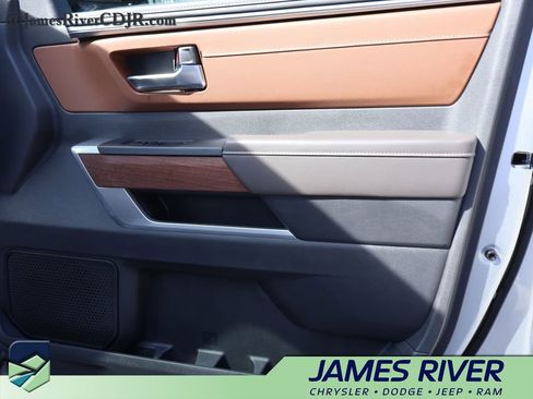 Used 2025 Toyota Tundra 1794 Edition AWD/4WD image 8
