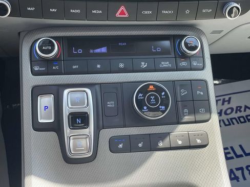 Certified 2024 Hyundai Palisade SEL AWD/4WD image 31