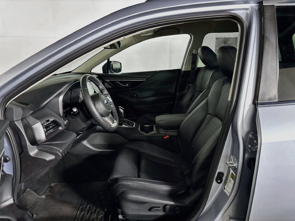 Certified 2023 Subaru Outback Limited AWD/4WD image 12