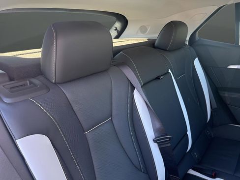 Used 2025 Buick Envision Sport Touring image 35