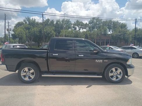Used 2017 RAM 1500 Lone Star RWD image 6