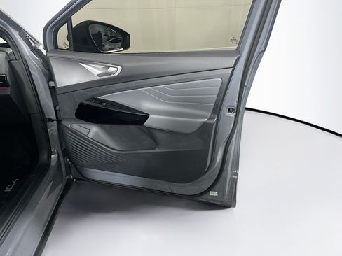 Used 2023 Volkswagen ID.4 S RWD image 34
