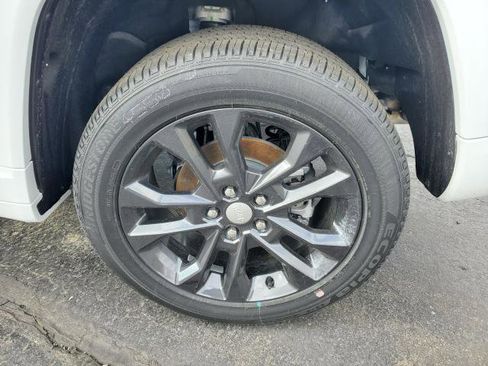 New 2026 Jeep Grand Cherokee Limited Reserve image 29