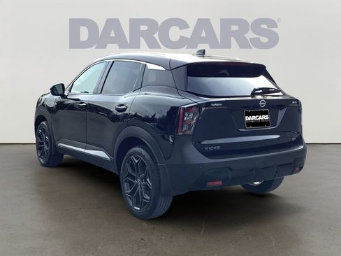 Used 2025 Nissan Kicks SR w/ SR Premium Package image 5