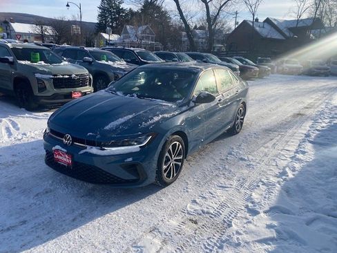 New 2025 Volkswagen Jetta Sport image 3