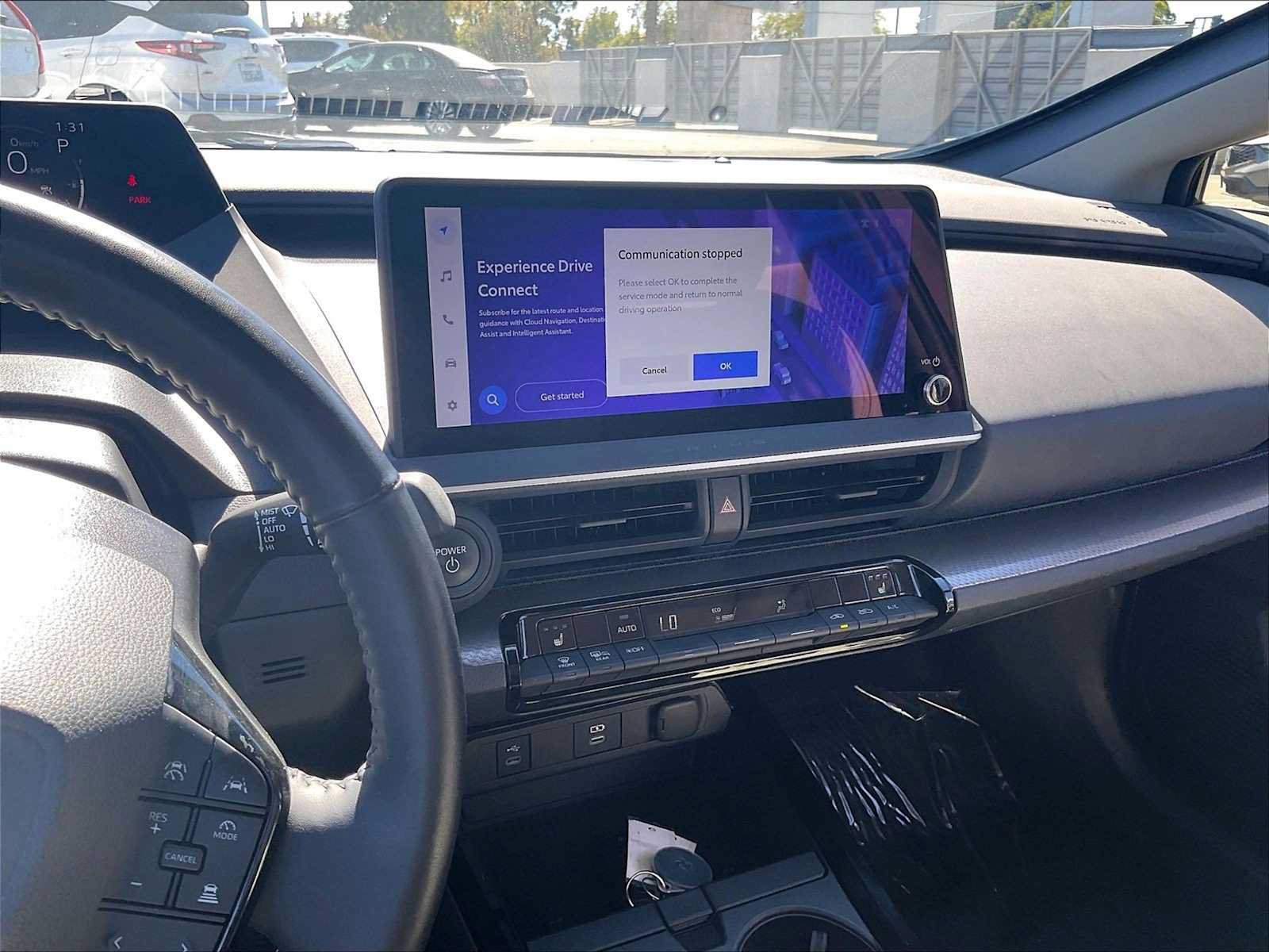 Used 2024 Toyota Prius XLE FWD image 9