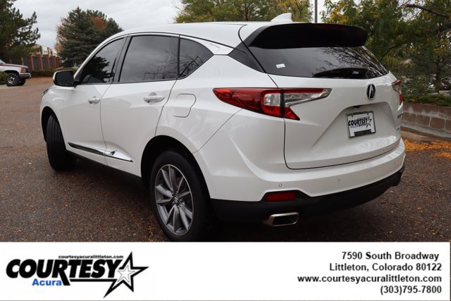 Used 2023 Acura RDX w/ Technology Package AWD/4WD image 4