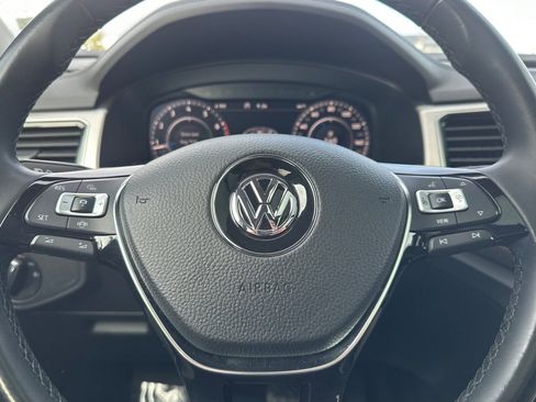 Used 2019 Volkswagen Atlas SEL Premium image 26