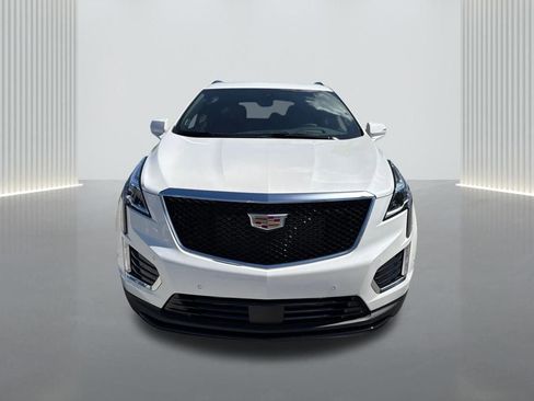 New 2026 Cadillac XT5 Sportv image 2