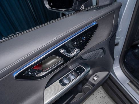 Certified 2026 Mercedes-Benz GLC 300 image 11