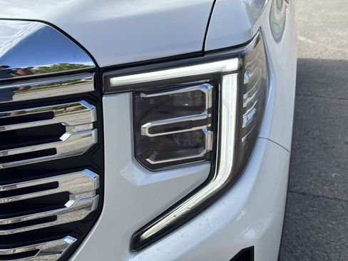 Certified 2024 GMC Sierra 1500 Denali w/ Technology Package image 10