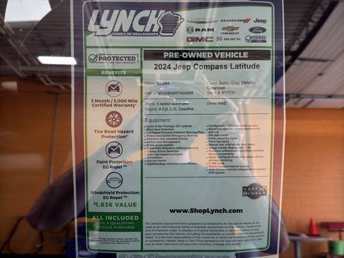 Used 2024 Jeep Compass Latitude AWD/4WD image 39