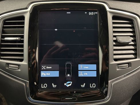 Used 2022 Volvo XC90 T8 Inscription Expression AWD/4WD image 9