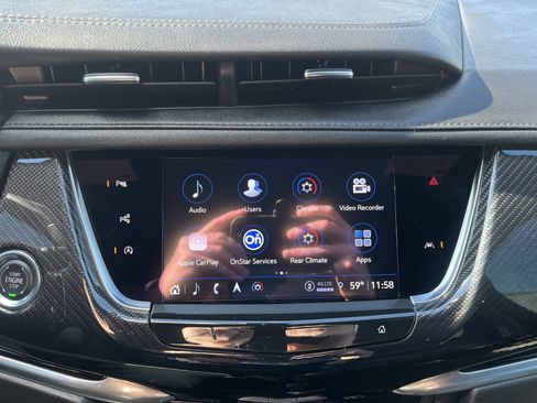 Used 2025 Cadillac XT6 Sport w/ Technology Package image 30