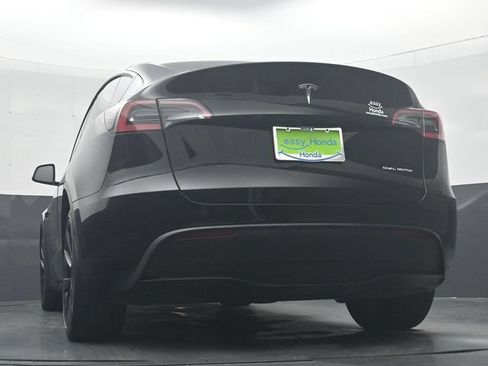 Used 2021 Tesla Model Y Long Range AWD/4WD image 30