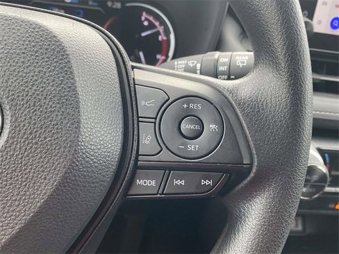 Used 2024 Toyota RAV4 XLE image 21