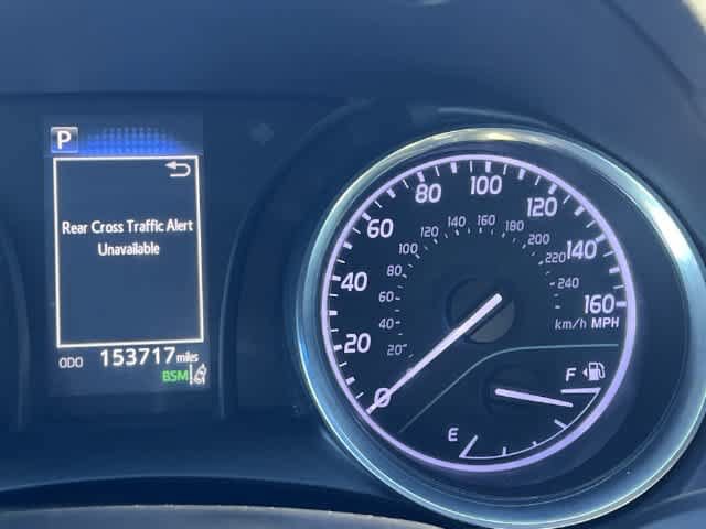 Used 2020 Toyota Camry SE w/ Convenience Package FWD image 19