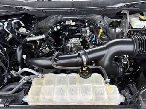 Used 2023 Ford F150 XLT w/ Equipment Group 302A High AWD/4WD image 5