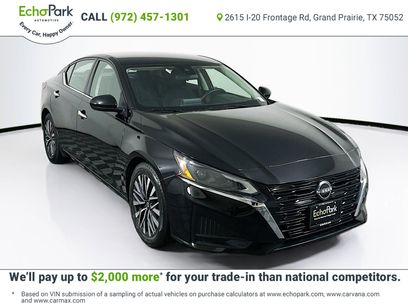 Used 2023 Nissan Altima 2.5 SV