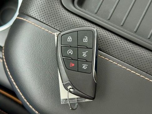 Used 2023 GMC Yukon AT4 w/ AT4 Premium Plus Package AWD/4WD image 36