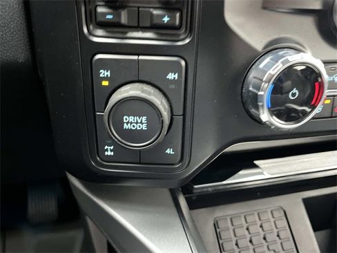 Used 2024 Ford F250 Lariat w/ Sport Appearance Package image 35