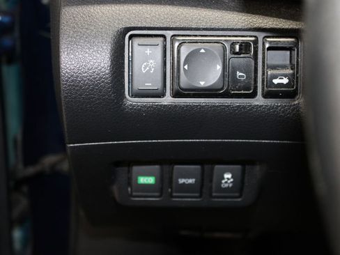 Used 2018 Nissan Sentra SV image 19