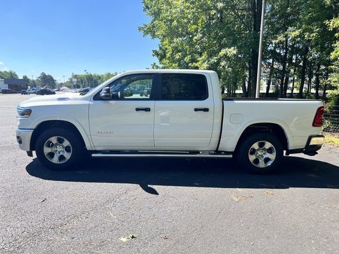 Certified 2025 RAM 1500 Big Horn AWD/4WD image 6
