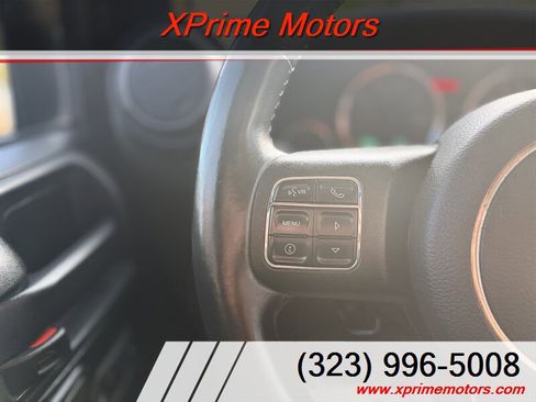 Used 2016 Jeep Wrangler Sport AWD/4WD image 16