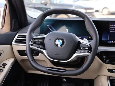 Used 2025 BMW 330i xDrive Sedan w/ Premium Package AWD/4WD image 23